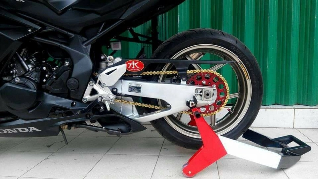 Honda cbr250rr bản độ hoàn hảo tuyệt đối với dàn chân từ các anh lớn