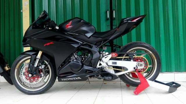 Honda cbr250rr bản độ hoàn hảo tuyệt đối với dàn chân từ các anh lớn