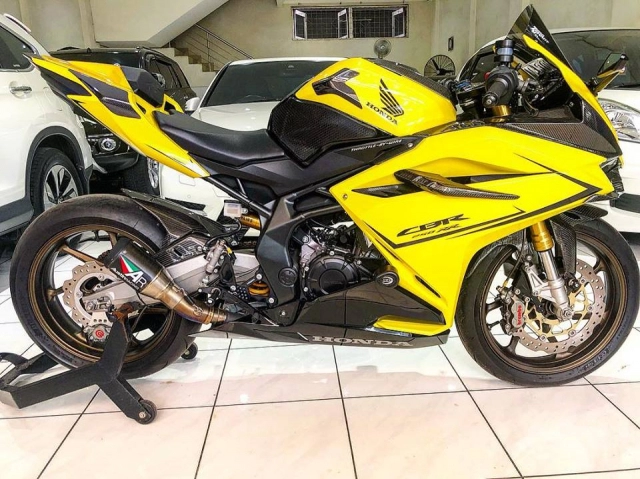 Honda cbr250rr độ cực chất chẳng hề thua kém đàn anh superbike