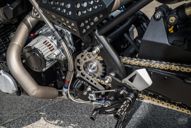 Honda cbx1000 quái vật trang bị động cơ tăng áp đến từ rno
