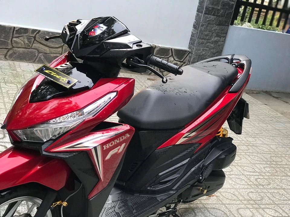 Honda click 125 độ điệu đà với một ít đồ chơi quý tộc