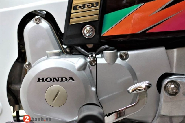 Honda dream nâng cấp kinh khủng với dàn đồ chơi nissin trên 100 triệu