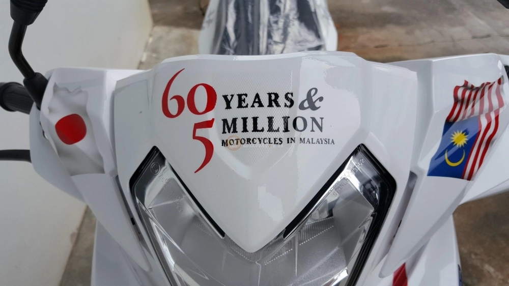 Honda tung ra winner 150 2018 phiên bản kỷ niệm 60 năm