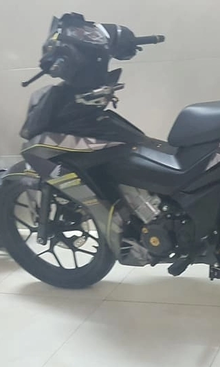 Honda winner 150 độ kiểng cá tính với bộ áo camo