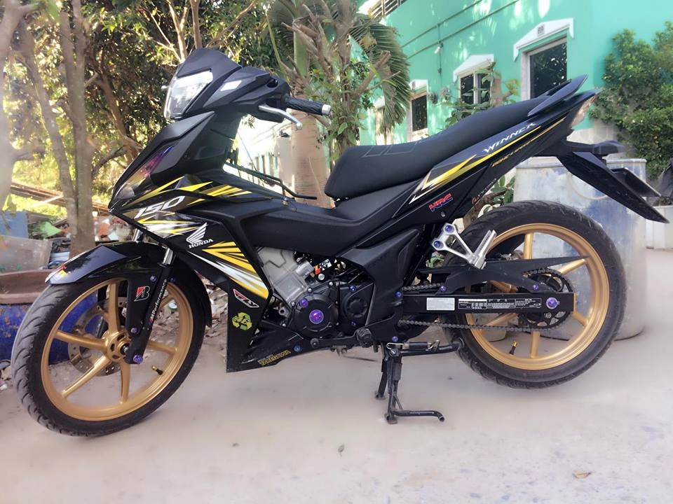 Honda winner 150 độ nhẹ nhàng đầy tinh tế