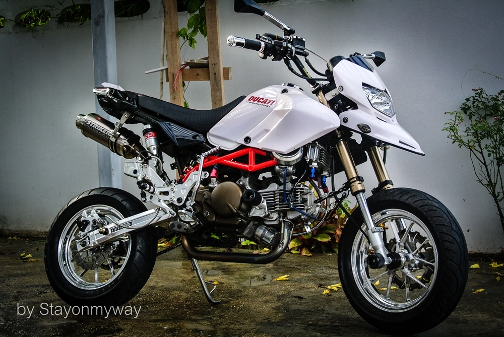 Kawasaki ksr độ thành ducati hypermotard