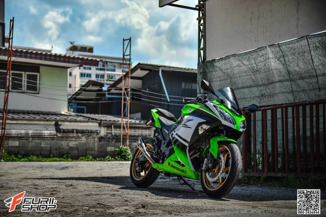 Kawasaki ninja 250 vẻ đẹp thừa hưởng từ những trang bị tối tân