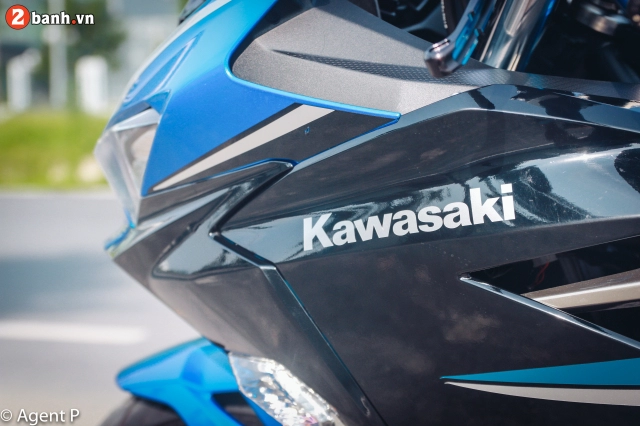 Kawasaki ninja 400 độ làm người xem choáng ngợp với dàn trang bị khủng