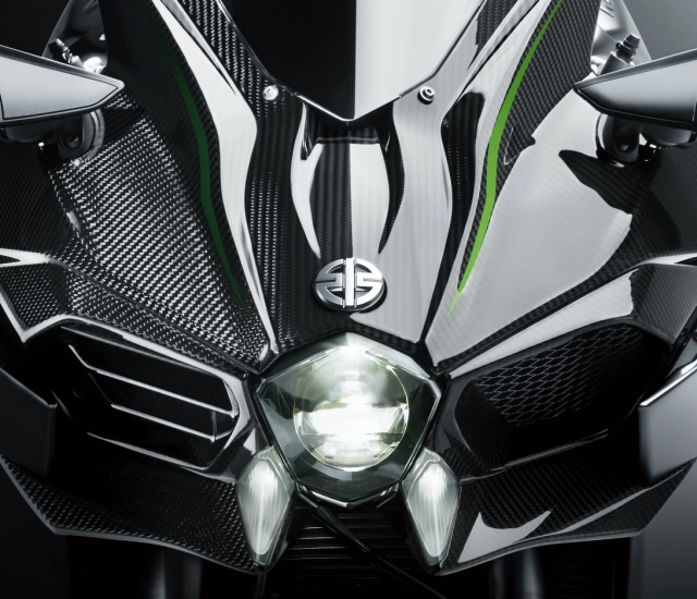 Kawasaki ninja h2 carbon ra mắt tại việt nam với giá khoảng 13 tỷ đồng