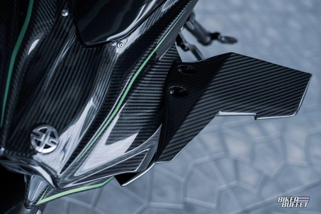 Kawasaki ninja h2 độ thành h2r với trang bị winglet siêu chuẩn