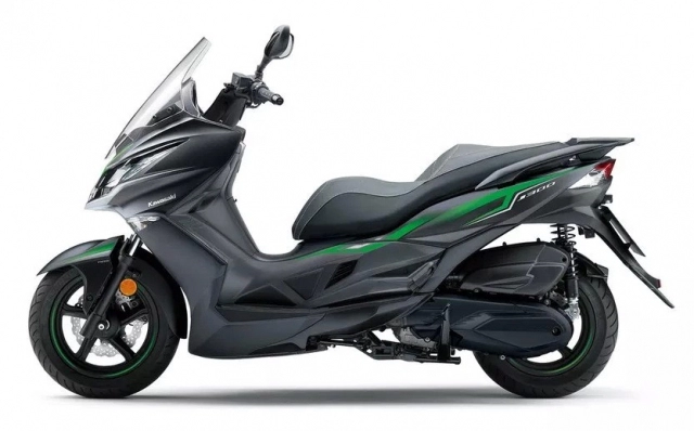 Kawasaki ra mắt mẫu maxi scooter j300 2019 tại thị trường đài loan