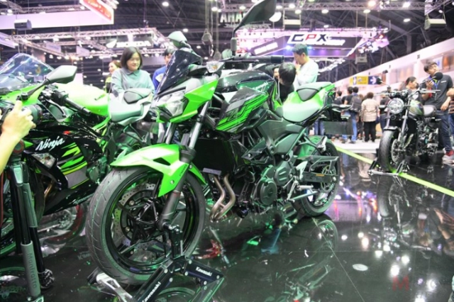 Kawasaki z250 z400 được công bố giá bán chính thức từ 116 triệu 131 triệu vnd