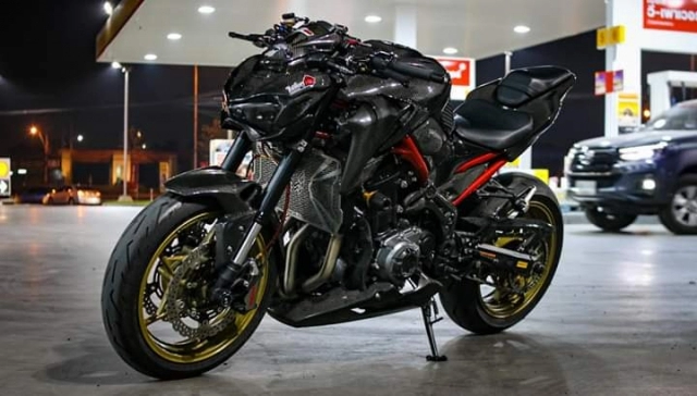 Kawasaki z900 độ kịch tính trong diện mạo full áo carbon