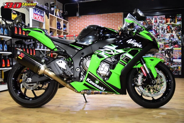 Kawasaki zx-10r độ đơn giản đầy tinh tế với dàn chân aluminim kịch độc