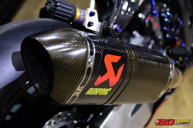 Kawasaki zx-10rr độ - rùng mình trước vẻ đẹp của chiến thần đường đua full option