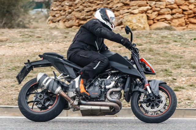 Ktm 1290 super duke r 2019 được công bố với nhiều thay đổi