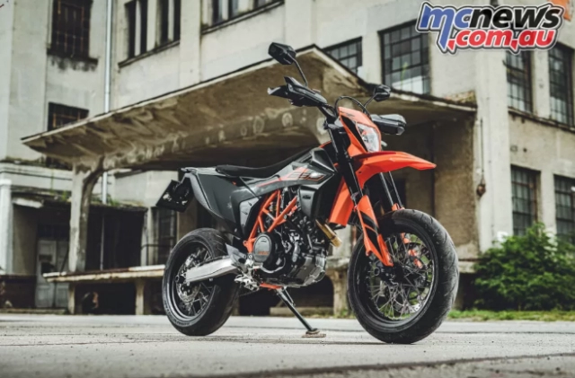 Ktm 690 enduro r và 690 smc r 2021 ra mắt nâng cao sức lôi cuốn