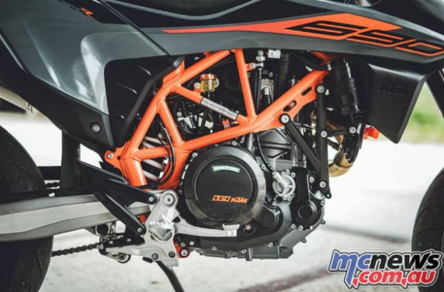 Ktm 690 enduro r và 690 smc r 2021 ra mắt nâng cao sức lôi cuốn