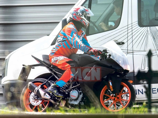 Ktm rc390 2019 đang trong quá trình thử nghiệm và thay đổi toàn diện