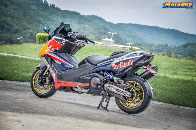 Kymco ak550 bản độ nhức nhói theo phong cách redbull racing