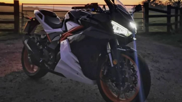 Lexmoto lxr380 mẫu mô tô mang dòng máu giữ yamaha r3 vs ktm rc390 vừa ra mắt