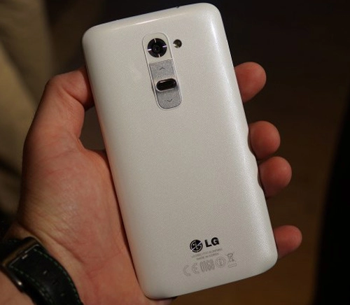 Lg g2 tuyên chiến với smartphone hàng đầu