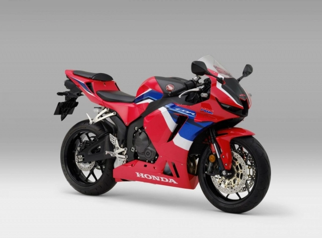 Lịch sử phát triển của supersport honda cbr600rr