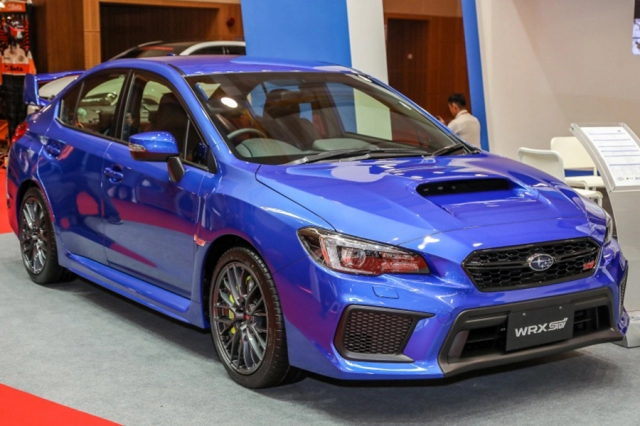 Madboxer - siêu motor gắn động cơ xe hơi 2500 cc của subaru wrx