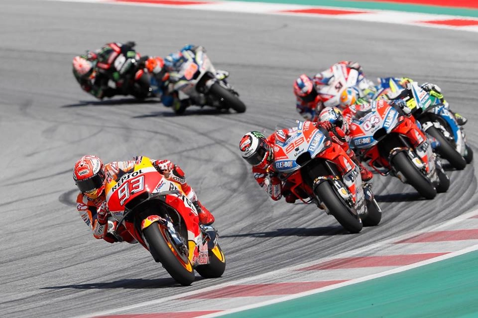 motogp 2018 cạnh tranh khóc liệt giữa ducati và honda tại chặng đua áo