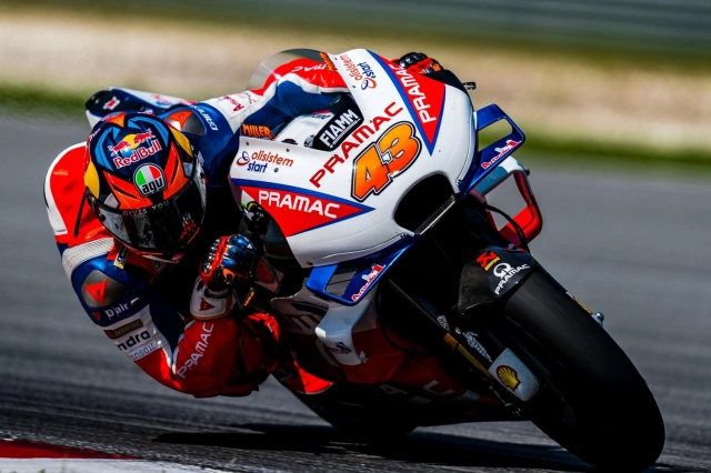 motogp 2019 dẹp yên mọi âm mưu vươn lên marc marquez dành chiến thắng ở trường đua bugarti 2019