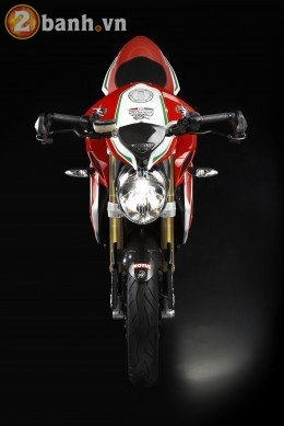 Mv agusta dragster 800 rc 2017 phiên bản giới hạn chỉ có 350 chiếc được sản xuất