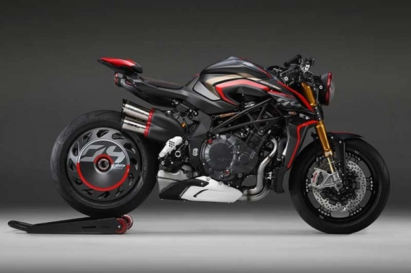 Mv agusta rush 1000 sẽ làm rung chuyển thị trường trong tháng 6