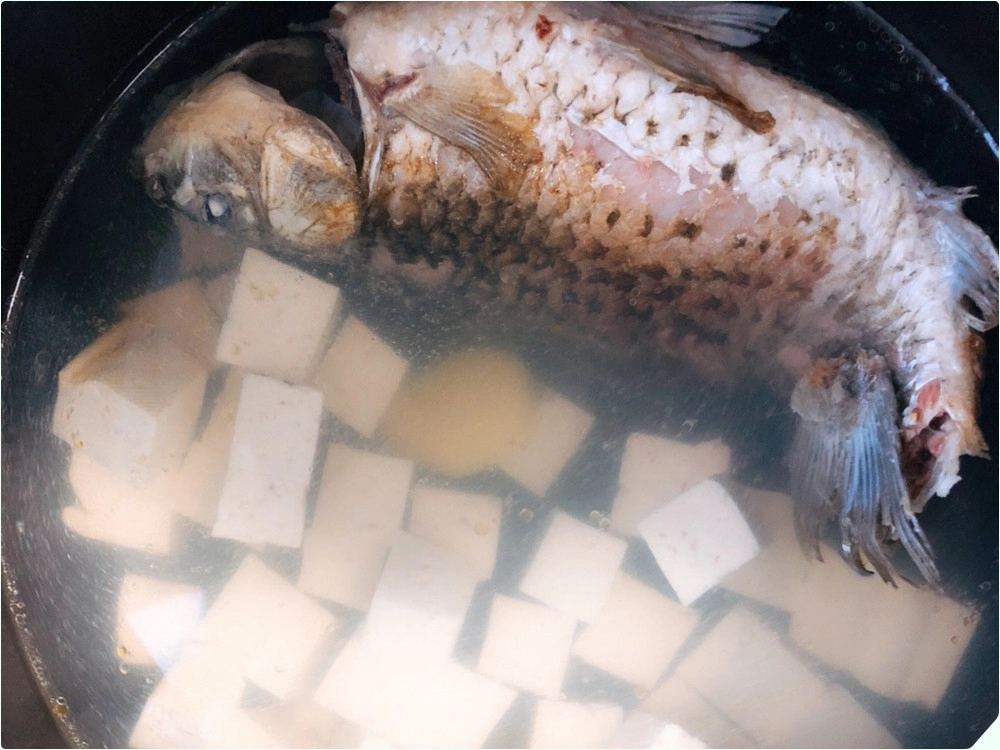 Nấu cá nhớ làm 4 điều này cá hết sạch mùi tanh canh ngọt thơm bổ gấp 10 lần cách cũ