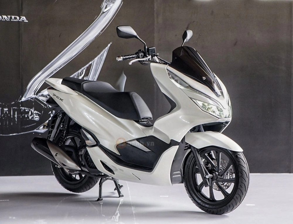 Pcx hybrid 2018 pcx electric 2018 sẽ được tung ra thị trường vào mùa hè 2018