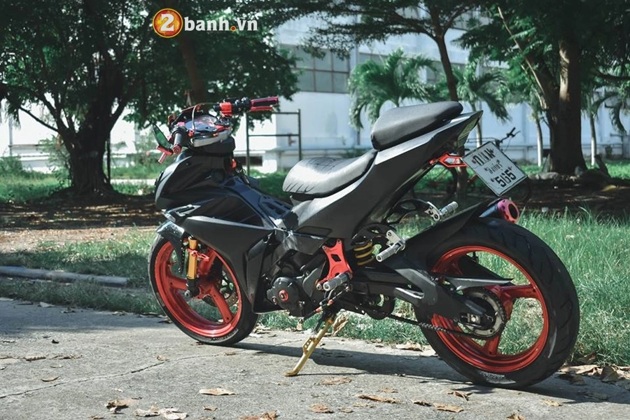 Phiên bản x1r độ đầy cơ bắp của biker nước bạn