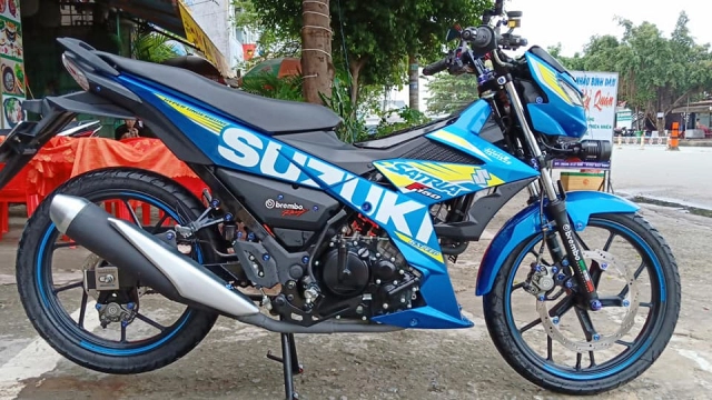 Satria 150 bản độ ấn tượng đến từ vùng đất miền tây xinh đẹp