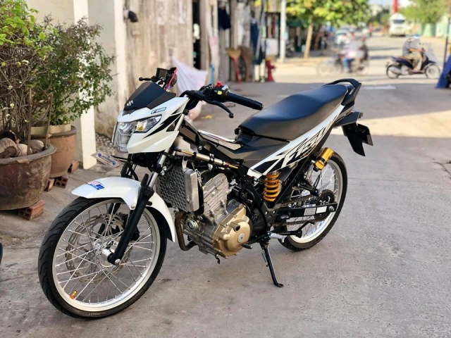 Satria 150 bản độ ấn tượng với loạt đồ chơi chất lượng