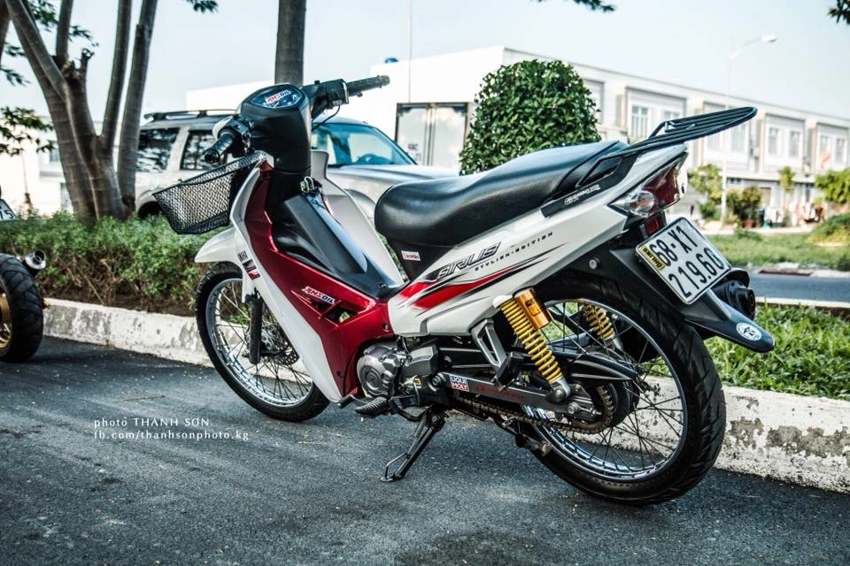 Sirius 110 độ - khoe dáng đầu năm của biker kiên giang