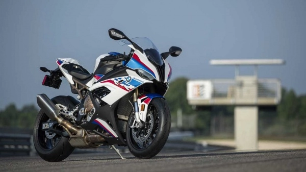 So sánh 4 mẫu superbike 1000cc 2019 ai sẽ xứng đáng là king of sport thế hệ mới