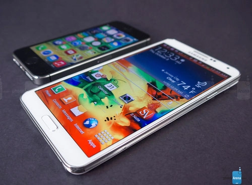 So sánh bom tấn galaxy note 3 với iphone 5s