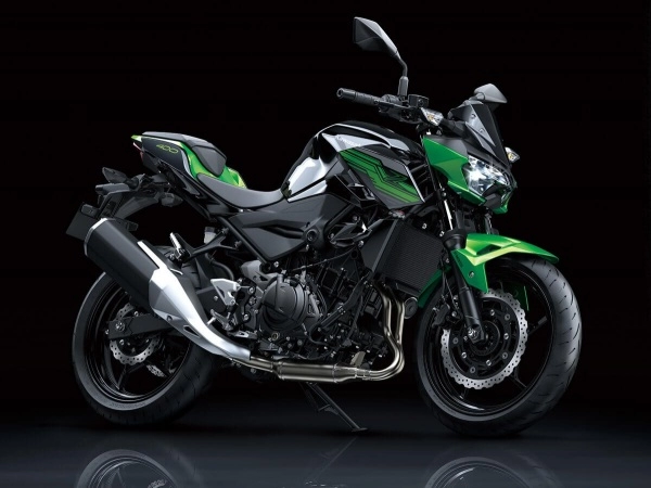 So sánh honda cb500f vs kawasaki z400 2019