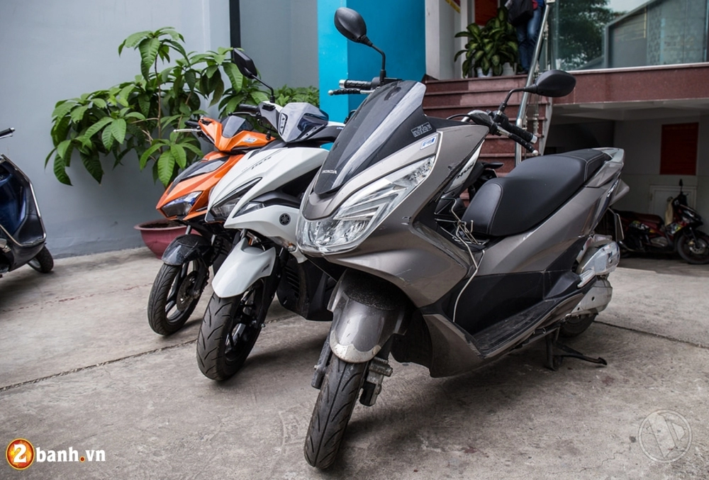 So sánh ngoại hình nvx 155 với ab 2016 và pcx 2015 ai hơn ai