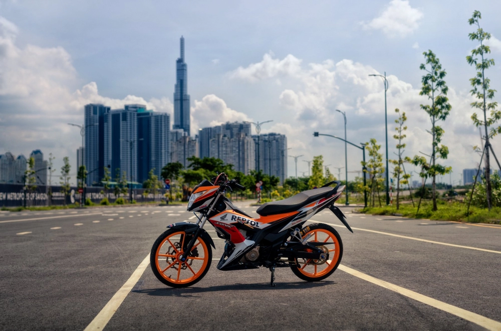 Sonic 150 phiên bản repsol độ gì mà đẹp quá vậy nè