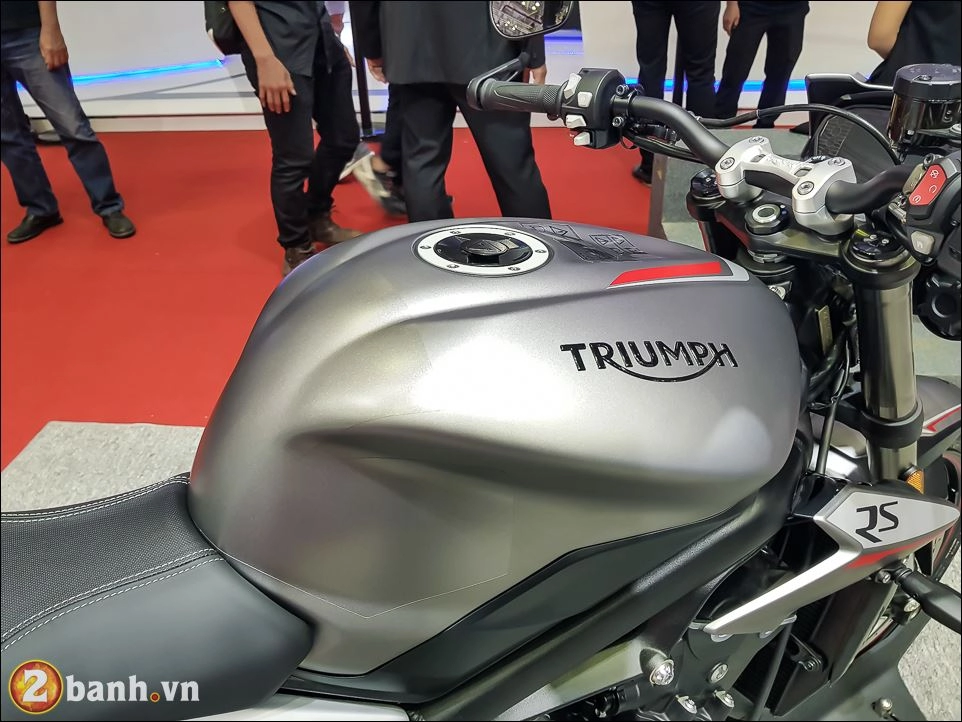 Street triple rs được giới thiệu tại vims 2017