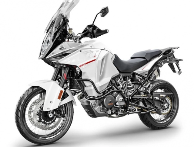 Super adventure 1290 mới bắt đầu được ktm thử nghiệm dự kiến ra mắt vào 2020