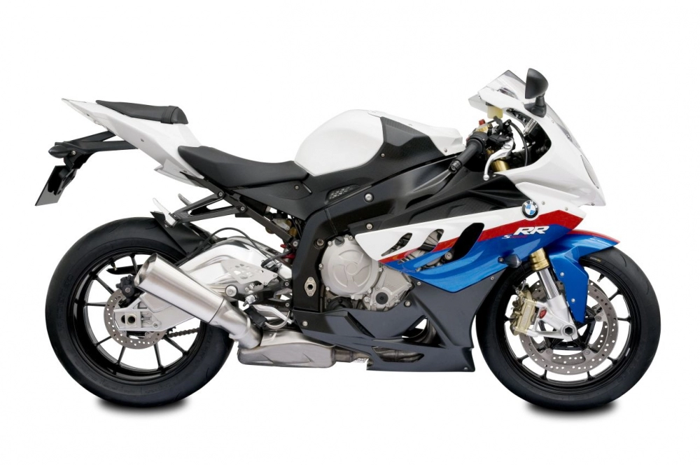 Tại sao cá mập s1000rr 2009 - 2019 lại có thiết kế mắt lé bất đối xứng