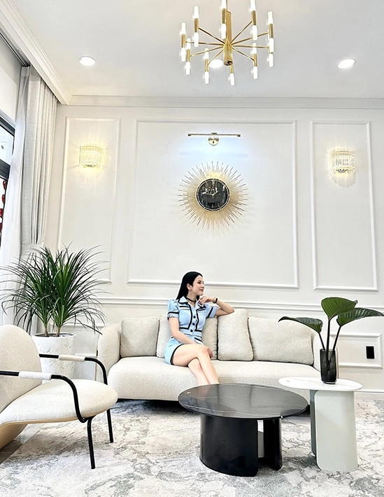 Thương con gái sống tạm bợ sau ly hôn mẹ diệp lâm anh tặng nhà 600m2 tiết lộ chi phí sửa nhà