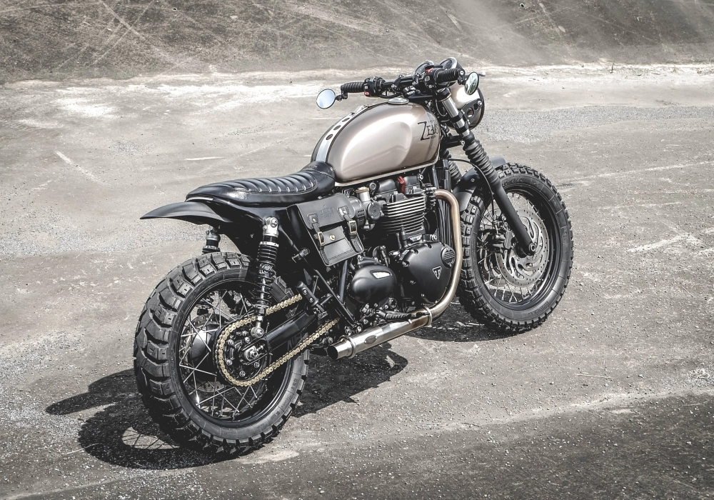 Triumph bonneville t120 xế độ cổ điển đậm chất chơi đến từ zeus custom