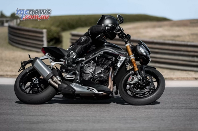 Triumph speed triple 1200 rs 2021 mới chính thức ra mắt