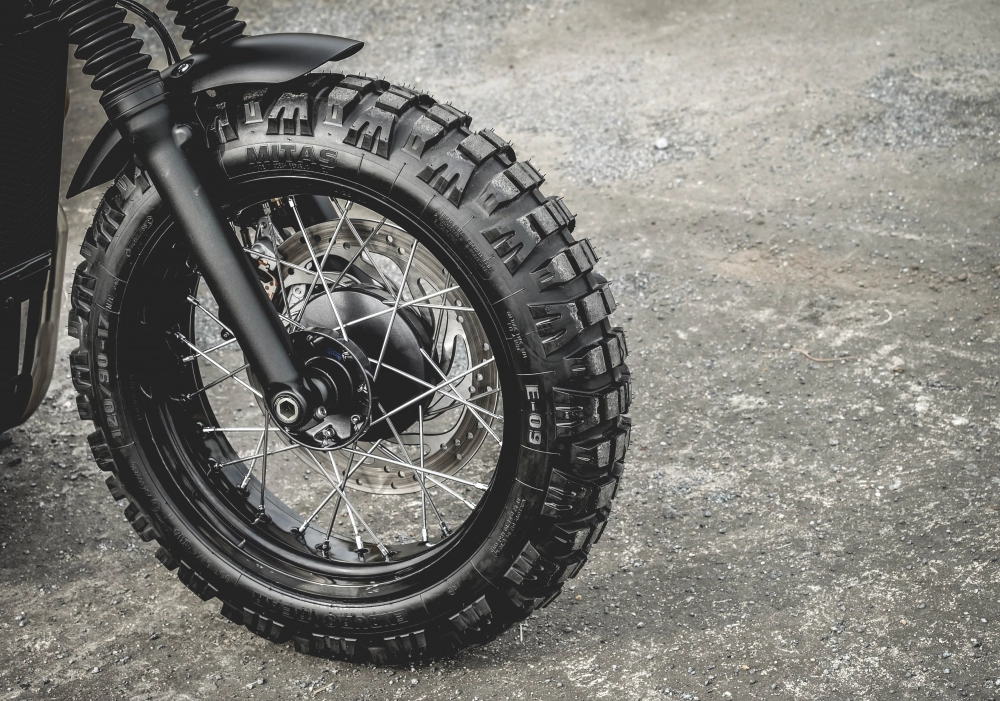 Triumph street scrambler 900 quái vật truyền thuyết mang tên medusa